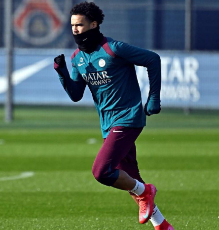 扎伊尔 - 埃梅里:困境中寻突破,目标重返一线逐梦<a href='https://www.www.niaodie.cn/news/tag/557.html' style='color: blue;'>世界杯</a>