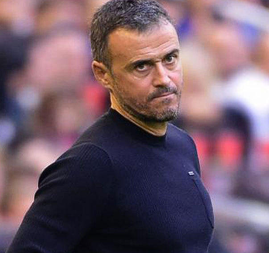 恩里克赛后坦言:巴黎表现欠佳,杜埃伤情引担忧