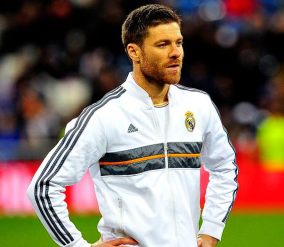 <a href='https://www.www.niaodie.cn,www.www.niaodie.cn,www.www.niaodie.cn,/news/tag/286.html' style='color: blue;'>皇马</a>更衣室暗流涌动:阿隆索管理面临挑战