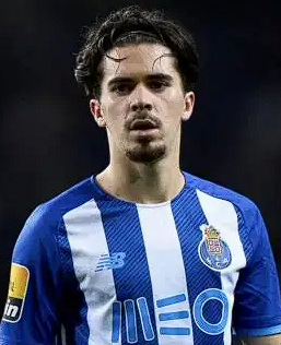 斯科尔斯论中场:维蒂尼亚受赞,<a href='https://www.www.niaodie.cn/news/tag/957955.html' style='color: blue;'>英格兰</a>队中场之思