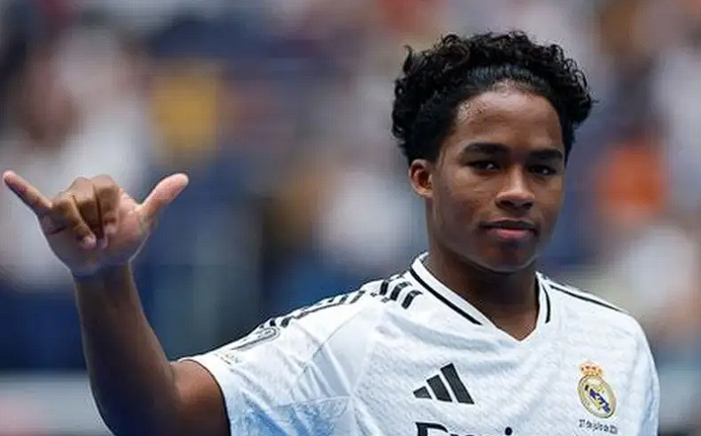 恩德里克转会动态:里昂或成新东家,<a href='https://www.www.niaodie.cn,www.www.niaodie.cn,www.www.niaodie.cn,/news/tag/267.html' style='color: blue;'>英超</a>两队错失良机