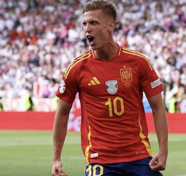 奥尔莫复出:伤病归来后的赛场表现与数据剖析