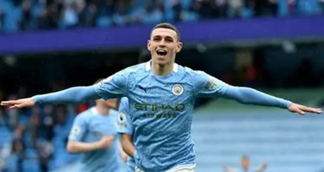 曼城欧冠大捷后,福登畅谈比赛感悟与团队蜕变