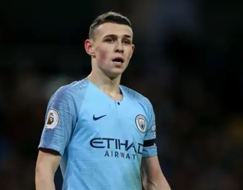 曼城欧冠大捷后,福登畅谈比赛感悟与团队蜕变