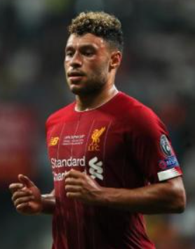 张伯伦的抉择:重返英伦赛场,家庭与足球的双重考量