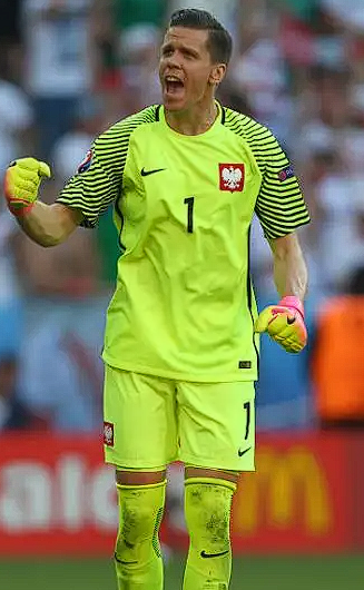 什琴斯尼巴萨征程:起伏表现下的复杂处境与特殊情感纽带