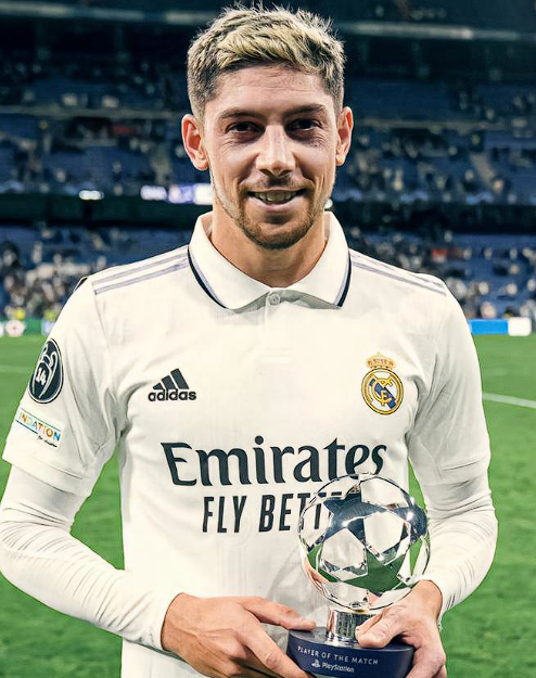 皇马阵容变动:琼阿梅尼伤退,巴尔韦德重归中场核心位