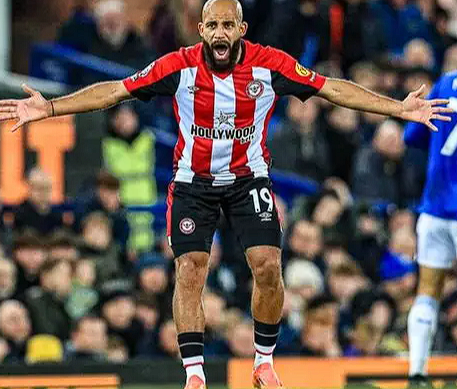 英超赛场:姆伯莫闪耀,比肩金球得主登贝莱