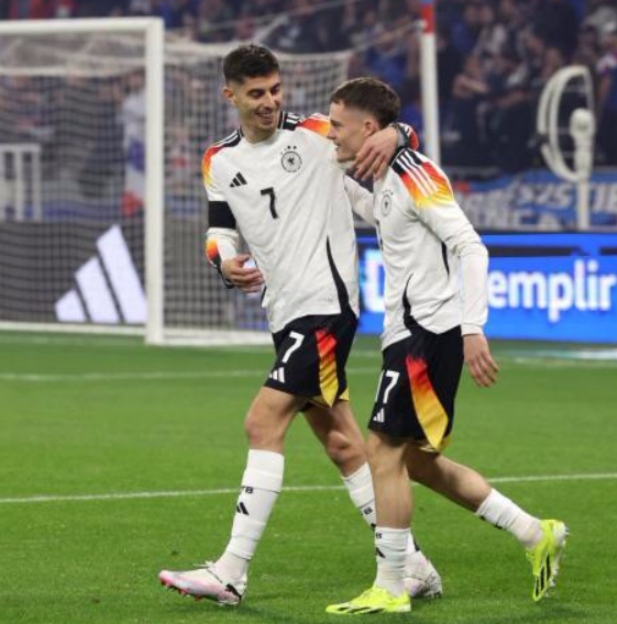 纳格尔斯曼谈维尔茨:融入困境、成长预期与球队助力