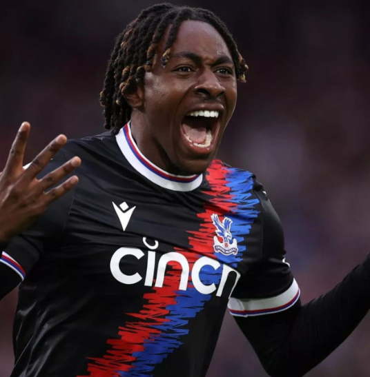 埃泽替补建功:英格兰世预赛奏凯,创队史独特纪录