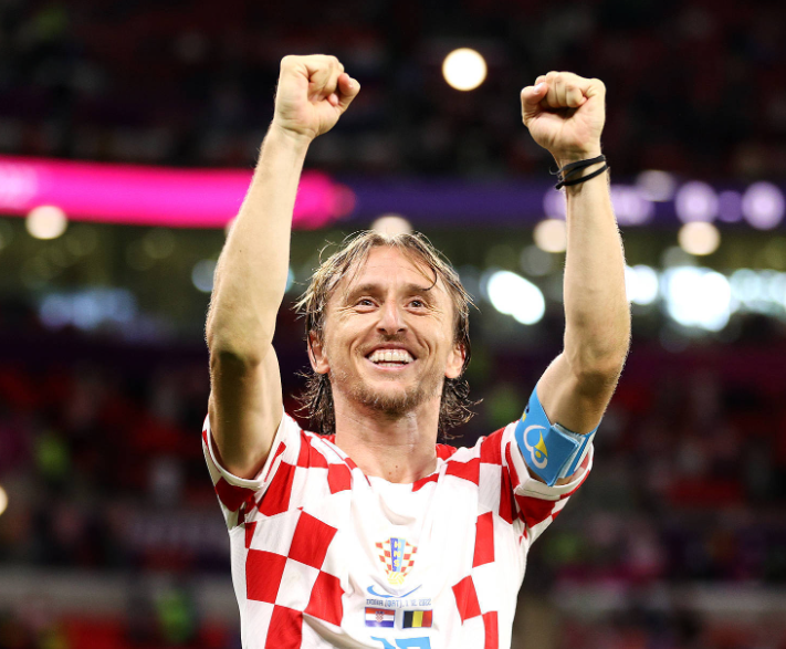 克罗地亚世预赛晋级,米兰官方盛赞莫德里奇