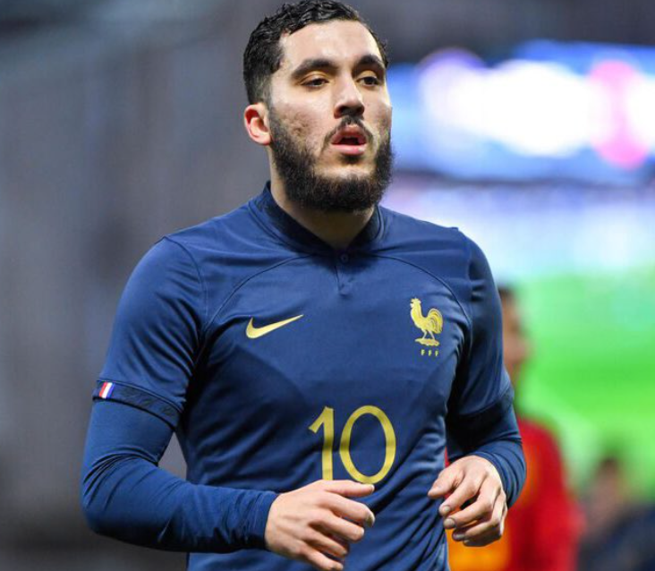 谢尔基转会曼城后打破偏见,展现职业态度与进取精神