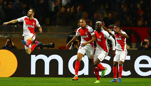 摩纳哥欧冠逐梦:青春风暴破局前行