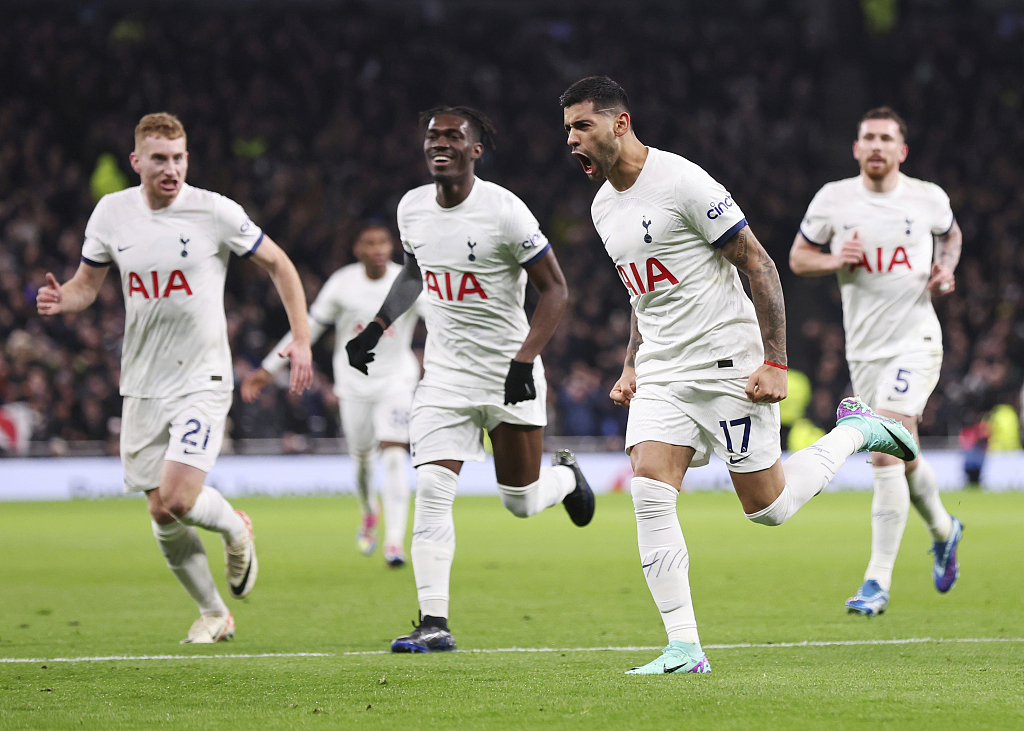 热刺欧冠征途:伤病潮中淬炼的逆袭之光