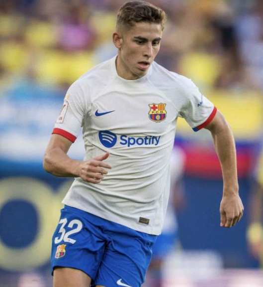 费尔明诺坎普首秀暨百场里程碑,助力巴萨大胜毕尔巴鄂竞技