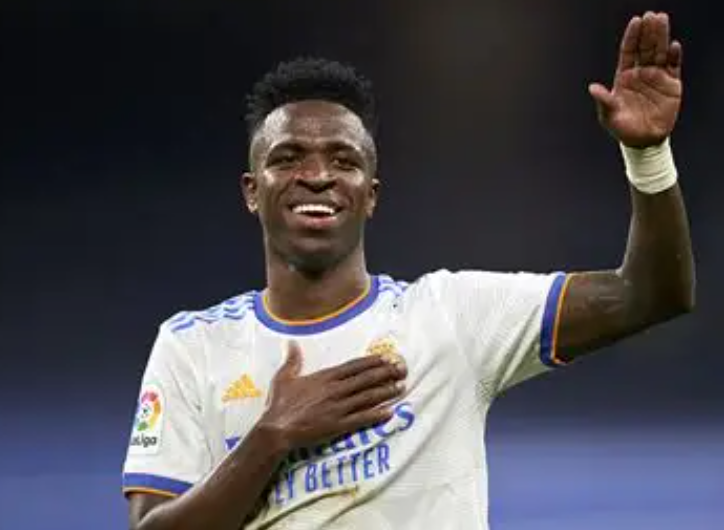 皇马大胜奥林匹亚科斯:维尼修斯闪耀,战术体系显威力