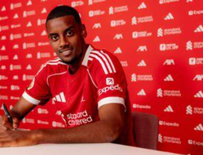 纽卡名宿批纽卡名宿批伊萨克转伊萨克转会:行为争议影响球队团结