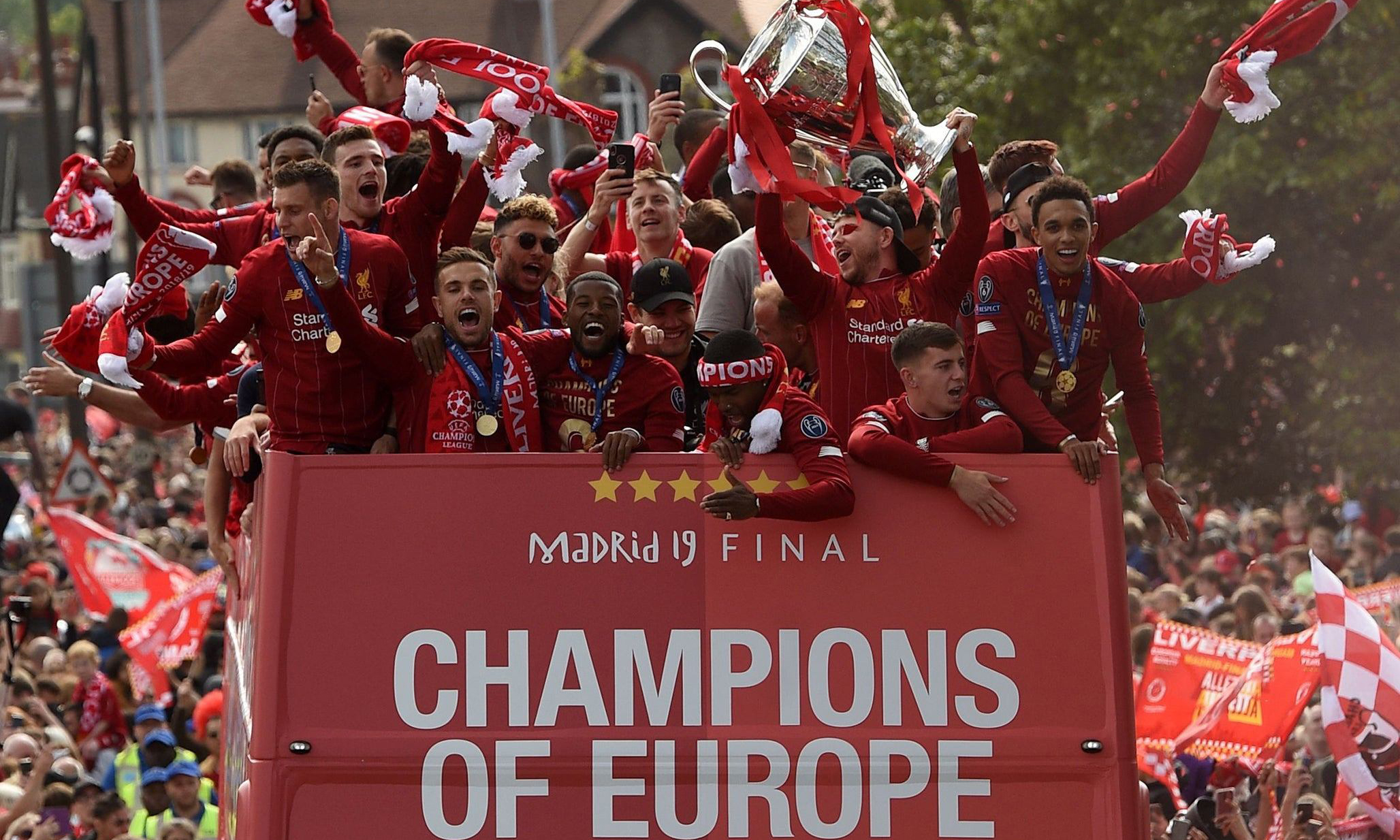 利物浦欧冠征途:荣耀与挫折交织的激昂乐章