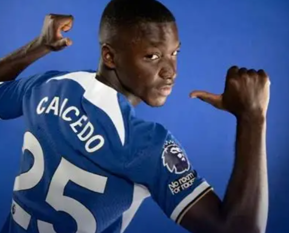 英超VAR争议裁决机制剖析:以凯塞多铲球事件为例