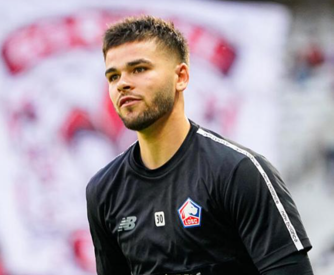 舍瓦利耶伤势无大碍,有望出战下轮法甲对阵<a href='https://www.www.niaodie.cn,www.www.niaodie.cn,www.www.niaodie.cn,/news/tag/590.html' style='color: blue;'>雷恩</a>