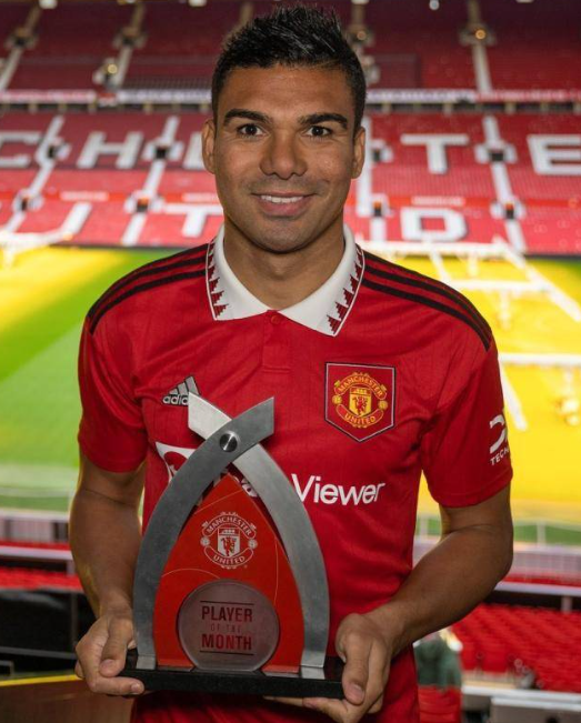 曼联逆转水晶宫:阿莫林团队获赞,战术亮点引关注