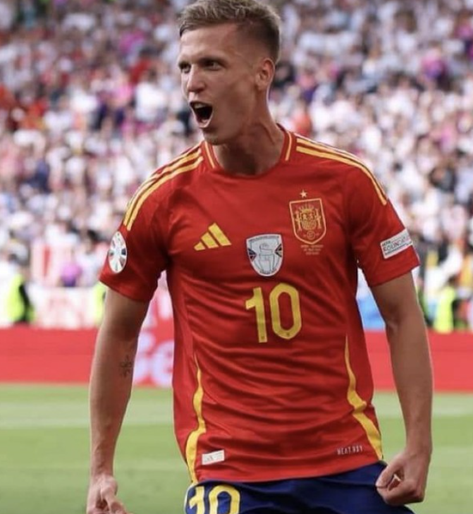 奥尔莫肩部受伤,巴萨保守治疗力求赛季关键期复出